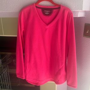 💕TEK GEAR TOP ( Large) V-Neck 💕